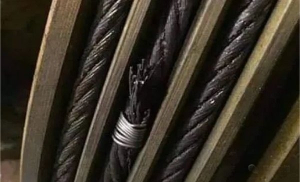 無知操作，事故誰擔(dān)？